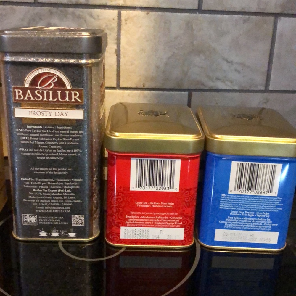 Collection of tea metal tins - Picture 14 of 16
